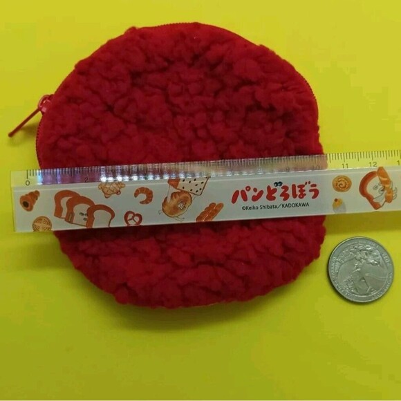 Monchichi Round Fluffy Small Pouch - Picture 6 of 6
